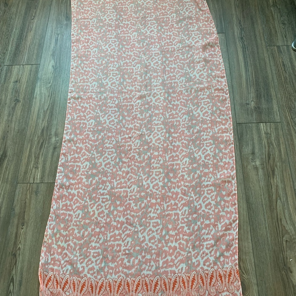 Scarf - Picture 3 of 6
